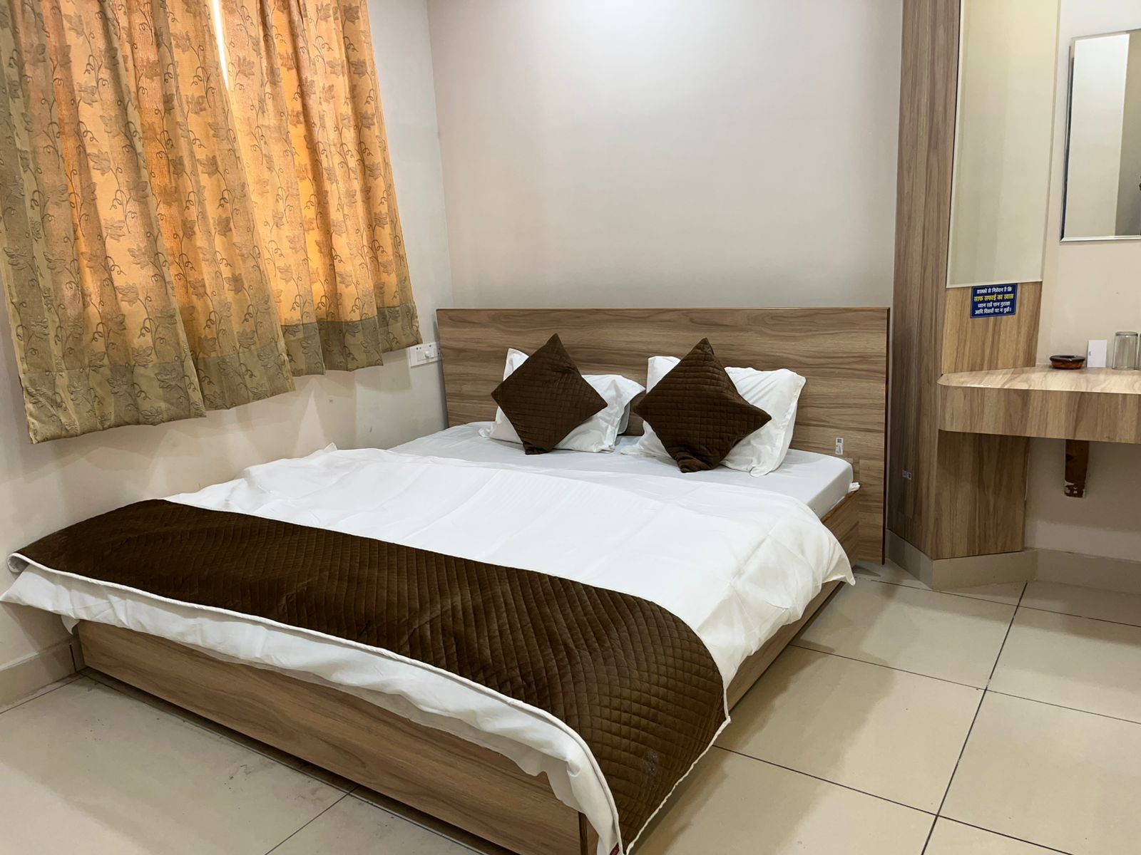 The HOTEL PRAKASH